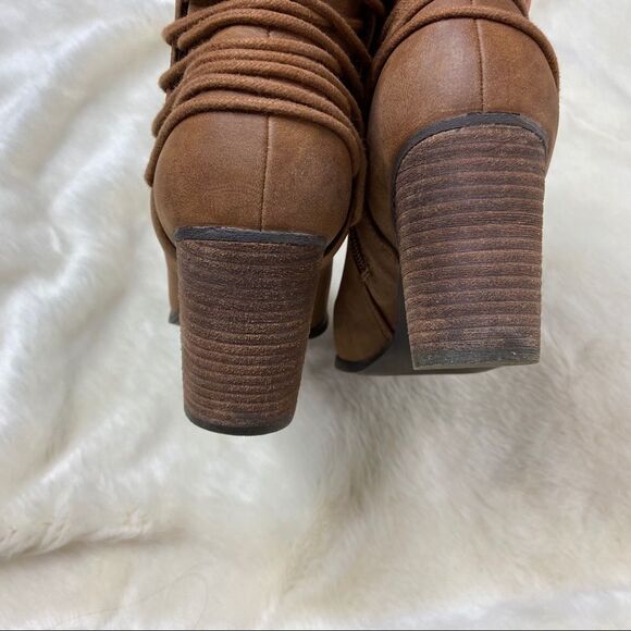 Madden Girl Dutton 8 ankle bootie - Picture 6 of 10